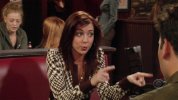 IMG/jpg/alyson-hannigan-how-i-met-your-mother-sitcom-2x06-screencaps-gq-18.j (...)