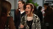 IMG/jpg/alyson-hannigan-how-i-met-your-mother-sitcom-screencaps-2x12-gq-02.j (...)