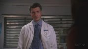 IMG/jpg/nathan-fillion-desperate-housewives-tv-series-4x01-screencaps-mq-26. (...)