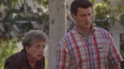 IMG/jpg/nathan-fillion-desperate-housewives-tv-series-4x01-screencaps-mq-33. (...)