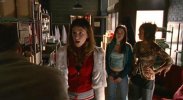 IMG/jpg/jewel-staite-wonderfalls-1x11-cocktail-buffy-qq-09.jpg