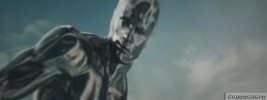 IMG/jpg/doug-jones-fantastic-four-silver-surfer-movie-screencaps-mq-17.jpg