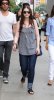 IMG/jpg/michelle-trachtenberg-chelsea-new-york-august-26-2009-paparazzi-hq-0 (...)