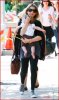 IMG/jpg/sarah-michelle-gellar-out-for-lunch-los-angeles-june-22-2010-paparaz (...)