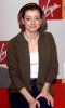 IMG/jpg/alyson-hannigan-picadilly-HQ-0750-1.jpg