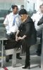 IMG/jpg/sarah-michelle-gellar-lax-airport-november-16-2007-paparazzi-hq-03-1 (...)