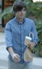 IMG/jpg/zac-efron-beverly-hills-meeting-paparazzi-gq-01.jpg