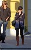 IMG/jpg/sarah-michelle-gellar-montana-avenue-santa-monica-december-15-papara (...)