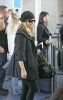 IMG/jpg/sarah-michelle-gellar-lax-airport-november-16-2007-paparazzi-hq-08-1 (...)