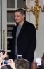 IMG/jpg/wentworth-miller-autographing-george-v-hotel-paris-gq-04.jpg