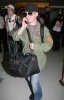IMG/jpg/seth-green-los-angeles-airport-paparazzi-gq-01.jpg