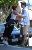 IMG/jpg/alyson-hannigan-alexis-denisof-santa-monica-outing-04.jpg