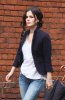 IMG/jpg/rachel-bilson-out-and-about-new-york-city-may-1-2009-paparazzi-gq-06 (...)