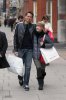 IMG/jpg/alyson-hannigan-alexis-denisof-paparazzi-winter-hq-03-0750.jpg