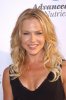 IMG/jpg/julie-benz-weeds-tv-series-season-3-calforniacation-premiere-hq-01-1 (...)