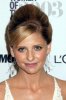 IMG/jpg/sarah-michelle-gellar-14th-glamour-mag-women-year-awards-hq-05-1500. (...)