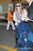 IMG/jpg/sarah-michelle-gellar-charlotte-lax-airport-paparazzi-april-4-2011-h (...)