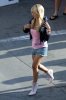 IMG/jpg/sarah-michelle-gellar-southland-tales-movie-paparazzi-hq-07-1500.jpg (...)