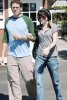 IMG/jpg/alyson-hannigan-alexis-denisof-leaving-a-votre-sante-restaurant-hq-0 (...)