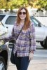 IMG/jpg/alyson-hannigan-back-to-her-car-march-11-2010-paparazzi-gq-03.jpg