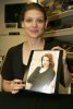 IMG/jpg/amber-benson-autograph-at-forbidden-planet-store-uk-hq-01-1500.jpg