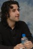 IMG/jpg/david-krumholtz-2006-numb3rs-press-conference-photoshoot-hq-13-1500. (...)