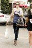 IMG/jpg/michelle-trachtenberg-beverly-hills-paparazzi-may-29-2009-hq-06-1500 (...)