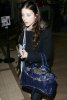 IMG/jpg/michelle-trachtenberg-lax-airport-los-angeles-april-21-2009-paparazz (...)