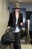 IMG/jpg/michelle-trachtenberg-leaving-lax-airport-los-angeles-june-28-2009-p (...)