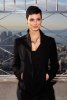 IMG/jpg/morena-baccarin-empire-state-building-november-20-2009-hq-07.jpg