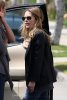 IMG/jpg/sarah-michelle-gellar-leaving-brentwood-paparazzi-april-2-2010-hq-11 (...)