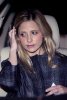 IMG/jpg/sarah-michelle-gellar-leaving-restaurant-west-hollywood-december-5-2 (...)