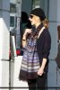 IMG/jpg/sarah-michelle-gellar-montana-avenue-santa-monica-december-15-papara (...)