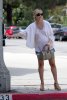 IMG/jpg/sarah-michelle-gellar-montana-avenue-shopping-july-24-2009-paparazzi (...)