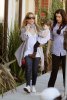 IMG/jpg/sarah-michelle-gellar-out-and-about-brentwood-january-30-2011-papara (...)