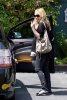 IMG/jpg/sarah-michelle-gellar-tyson-to-vet-august-19-2009-paparazzi-gq-21.jp (...)