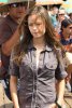 IMG/jpg/summer-glau-terminator-scc-tv-series-on-the-set-july-29-2008-hq-04-1 (...)