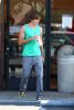 IMG/jpg/zac-efron-out-in-hollywood-paparazzi-gq-01.jpg