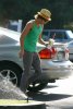 IMG/jpg/zac-efron-out-in-hollywood-paparazzi-gq-04.jpg
