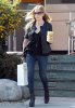 IMG/jpg/sarah-michelle-gellar-lunch-and-lemonade-beverly-hills-october-7-201 (...)