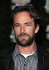 IMG/jpg/luke-perry-2008-chevy-rocks-the-future-gq-02.jpg