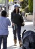 IMG/jpg/alyson-hannigan-santa-monica-april-24-2009-paparazzi-hq-10.jpg