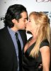 IMG/jpg/julie-benz-rick-orosco-beso-restaurant-december-2008-new-year-eve-mq (...)