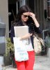 IMG/jpg/rachel-bilson-erewhon-natural-food-store-april-13-2009-paparazzi-gq- (...)