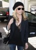 IMG/jpg/sarah-michelle-gellar-barneys-neiman-marcus-christmas-shopping-decem (...)