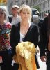 IMG/jpg/sarah-michelle-gellar-the-wonderful-maladys-tv-series-on-the-set-may (...)