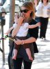 IMG/jpg/sarah-michelle-gellar-out-for-lunch-los-angeles-june-22-2010-paparaz (...)