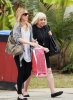 IMG/jpg/sarah-michelle-gellar-shopping-santa-monica-paparazzi-june-4-2010-hq (...)