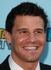 IMG/jpg/david-boreanaz-2009-fox-all-star-party-mq-02.jpg