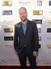 IMG/jpg/joss-whedon-critics-choice-movie-awards-2013-gq-04.jpg